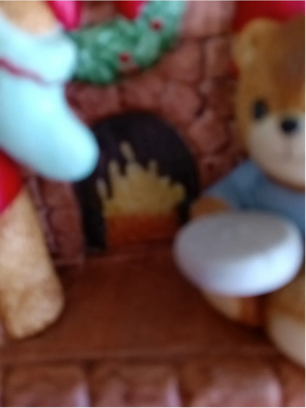 Lucy & Me Lucy Rigg Christmas Fireplace Teddies Plays Music We Wish You A 1985